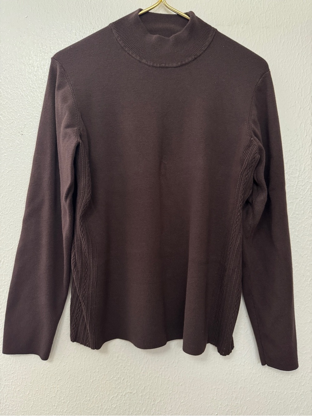 David Brooks Women’s Chocolate Brown Mock Neck Knit Top